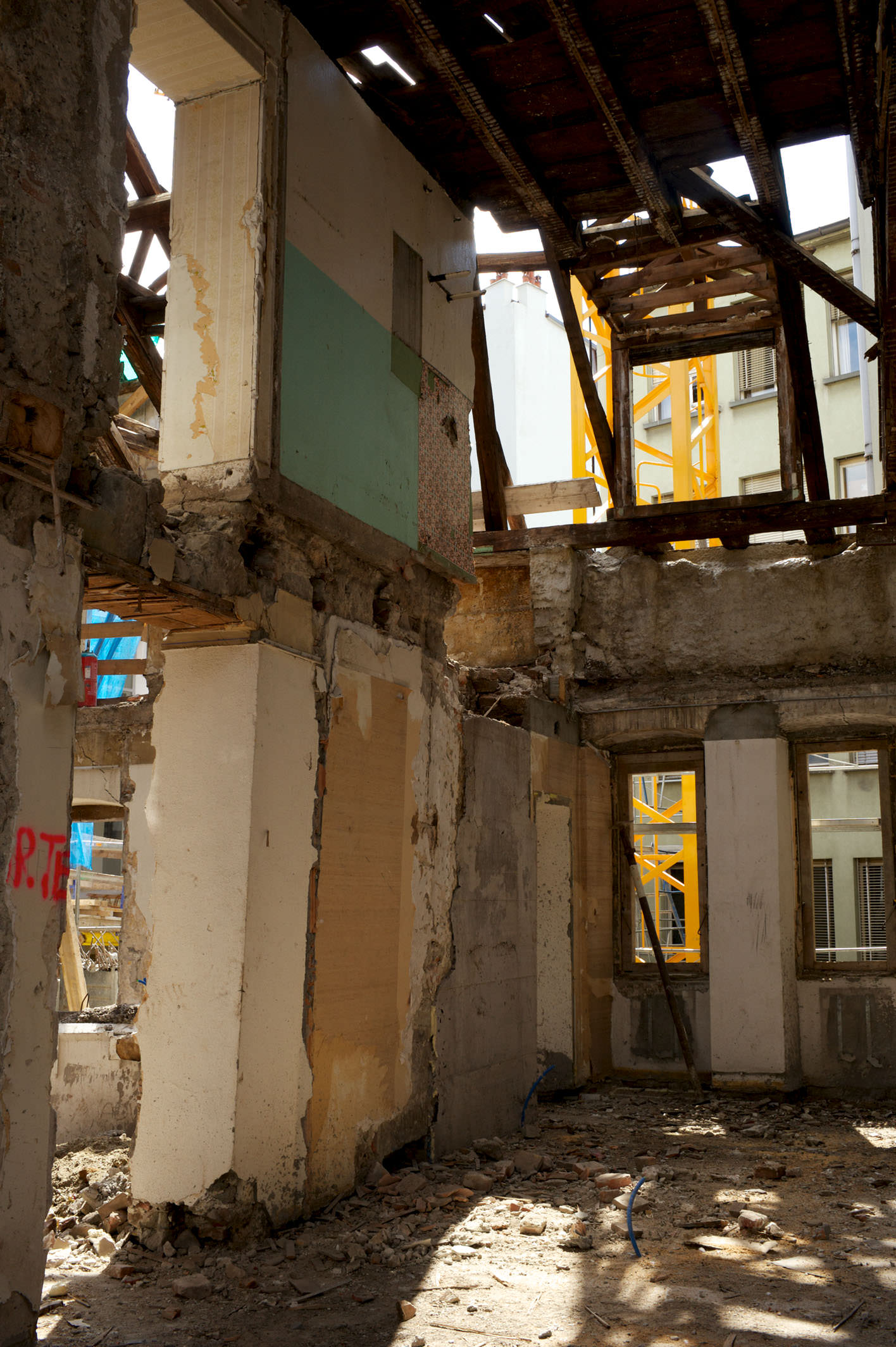 E10303  |  MplusV  |  Chantier Rue St. Francois, Lausanne